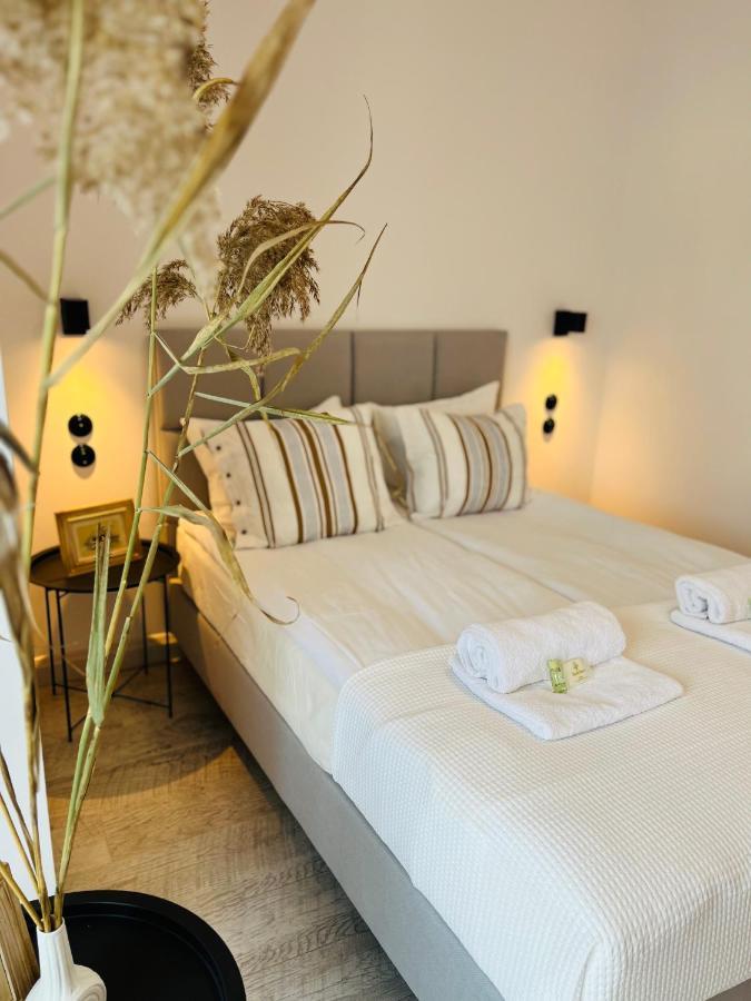 Bed and Breakfast Pod Różą Łeba Exterior foto